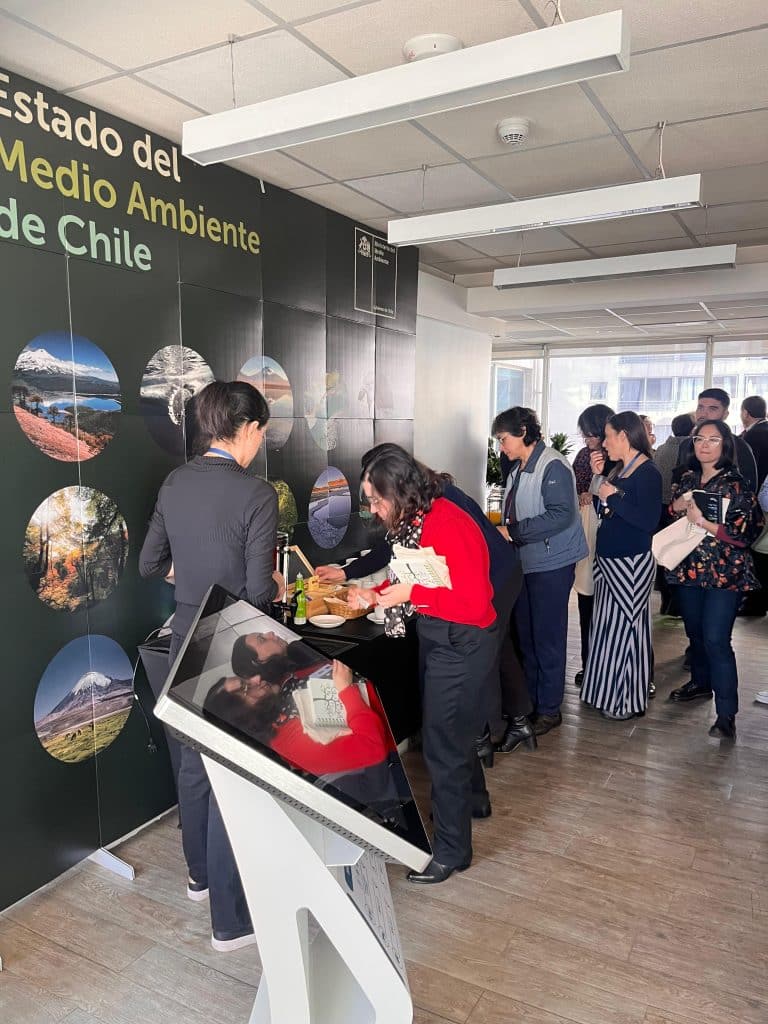 Coffee Break · Hoy Comunicaciones